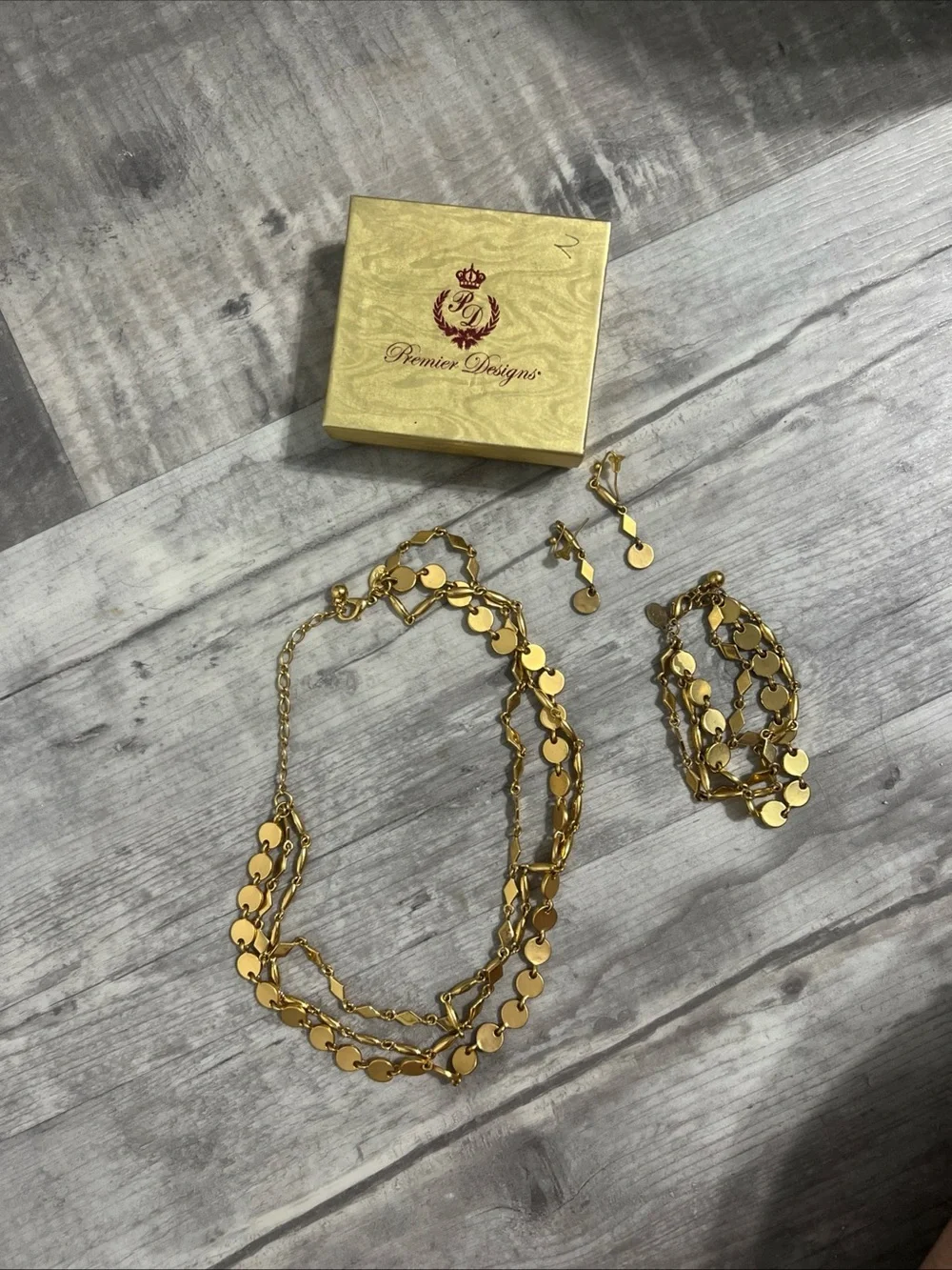 Premier Designs Gold Rush Layered Necklace, Bracelet & Dangle Earrings - Picture 1 of 8